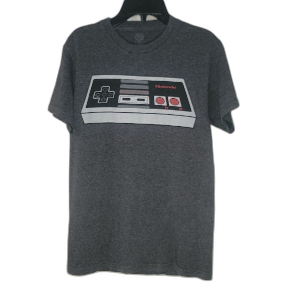 Official Nintendo Adult S Small Gray T-Shirt Tee Shirt 8 Bit Controller Graphic